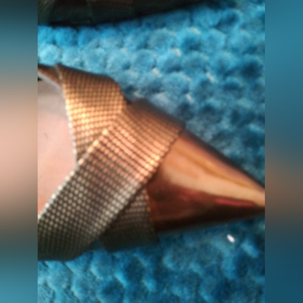 Anne Klein Metallic Heels - Picture 4 of 6
